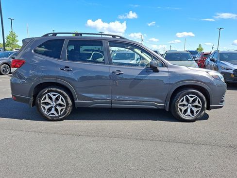 Certified 2023 Subaru Forester Premium AWD/4WD image 8