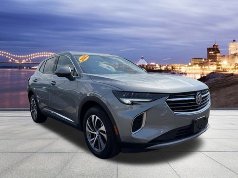 Used 2023 Buick Envision Essence image 3