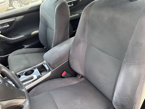 Used 2014 Nissan Altima 2.5 S w/ Sport Value Package image 18