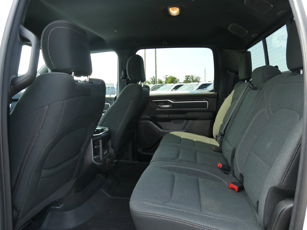 Used 2020 RAM 1500 Big Horn AWD/4WD image 16