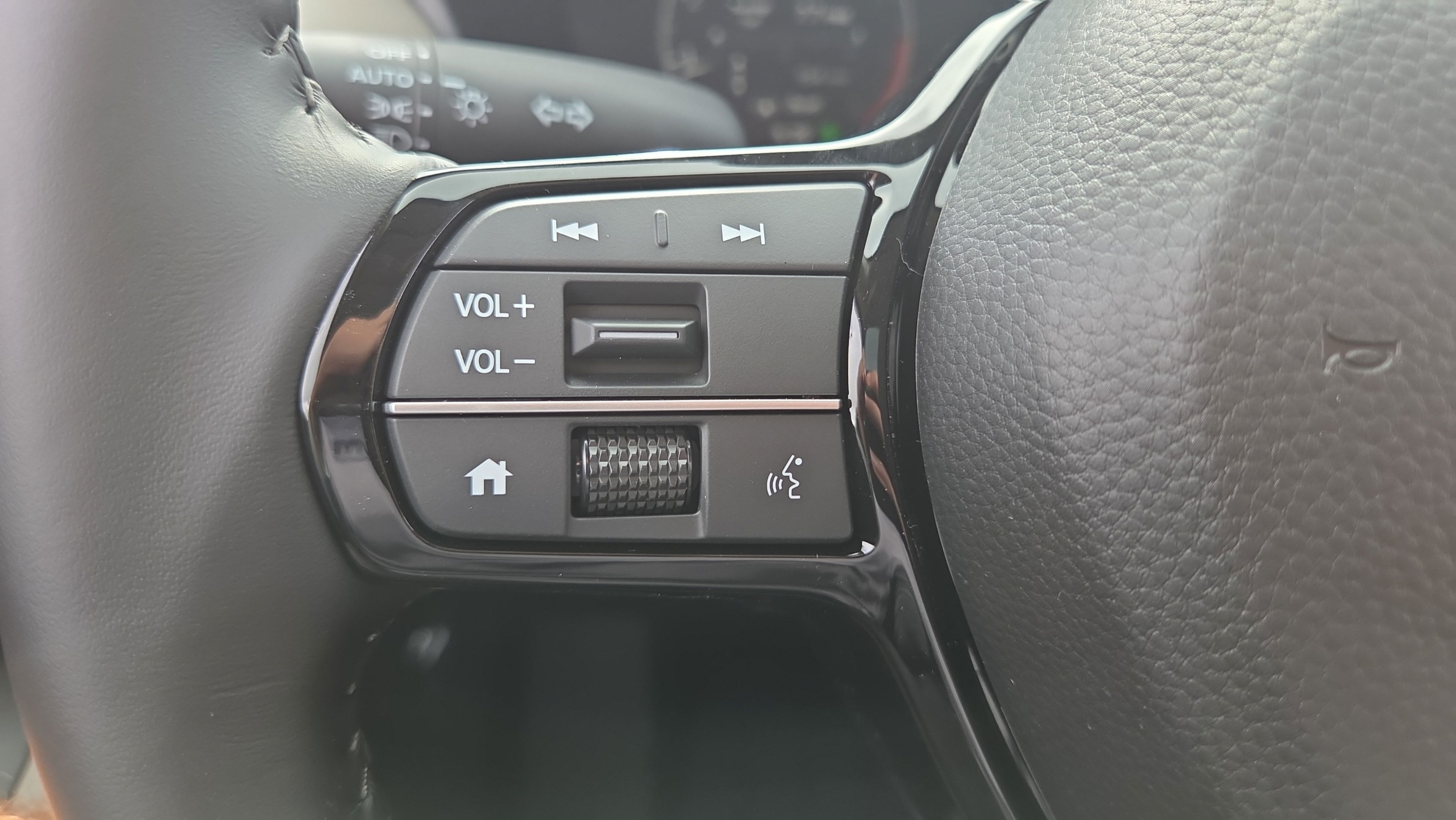 New 2027 Honda HR-V EX-L image 22
