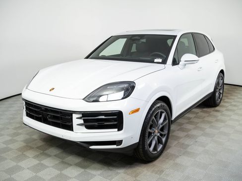 New 2026 Porsche Cayenne AWD/4WD image 1