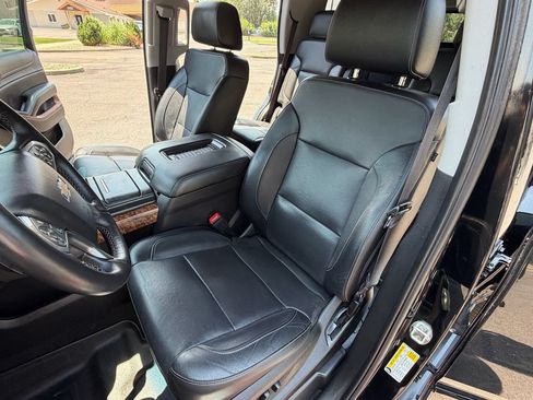 Used 2017 Chevrolet Tahoe Premier AWD/4WD image 19