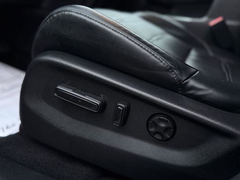 Used 2019 Honda CR-V Touring image 15