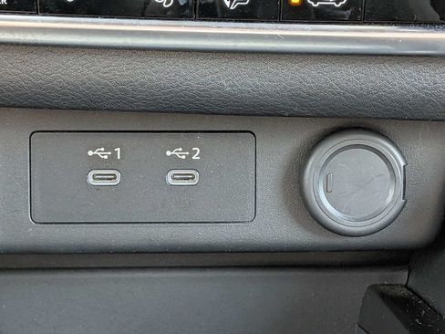 Used 2025 Nissan Rogue SV AWD/4WD image 22