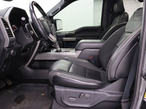 Used 2019 Ford F150 Raptor w/ Equipment Group 802A Luxury AWD/4WD image 8