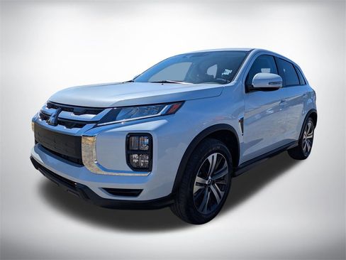 New 2025 Mitsubishi Outlander Sport SE image 7