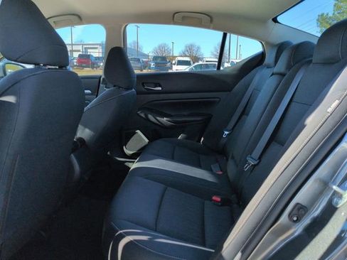 Used 2022 Nissan Altima 2.5 SV image 13