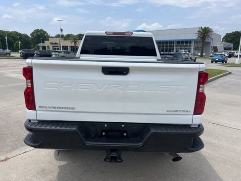 Used 2025 Chevrolet Silverado 2500 Custom AWD/4WD image 7