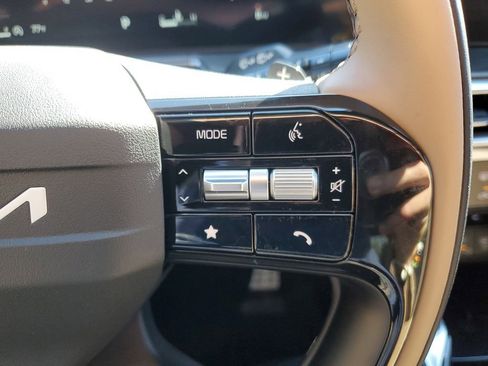 New 2026 Kia Sorento SX Prestige w/ Olive Brown Leather Package image 29