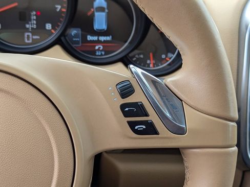 Used 2014 Porsche Cayenne AWD/4WD image 27