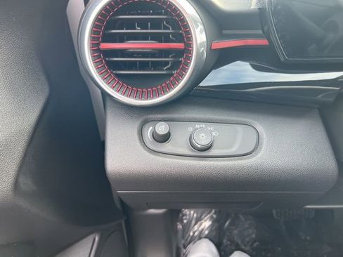 New 2025 Chevrolet Trax RS w/ Driver Confidence Package image 18