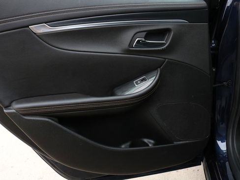 Used 2019 Chevrolet Impala LT w/ Sunroof and Spoiler Package FWD image 37