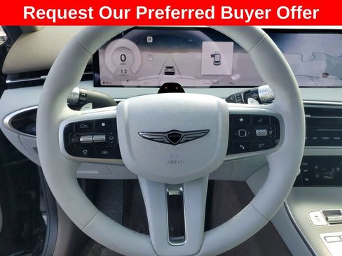 New 2026 Genesis GV70 2.5T Advanced AWD/4WD image 17
