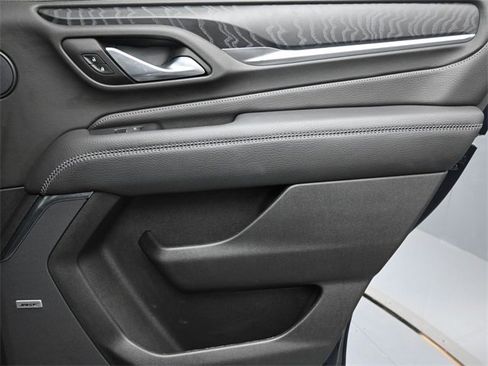 Used 2024 GMC Yukon Denali image 28