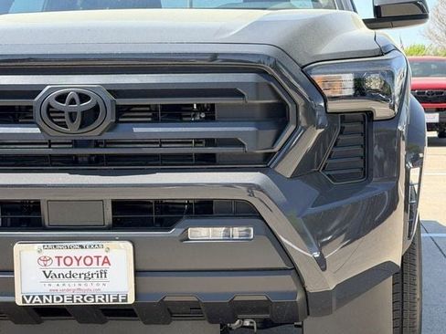 New 2026 Toyota Tacoma SR5 image 8