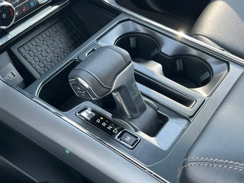 New 2026 Ford F150 Lariat w/ Equipment Group 502A High image 40