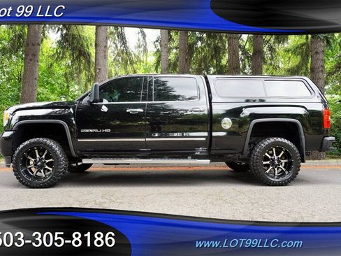 Used 2015 GMC Sierra 2500 Denali w/ Duramax Plus Package AWD/4WD image 1