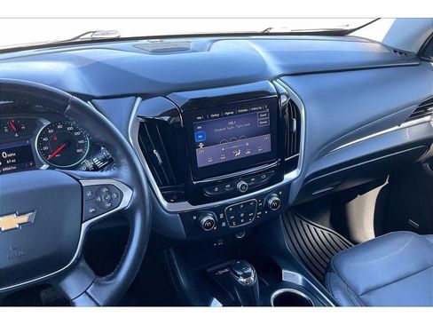 Used 2020 Chevrolet Traverse Premier AWD/4WD image 7