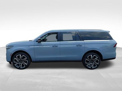 New 2026 Lincoln Navigator L Reserve
