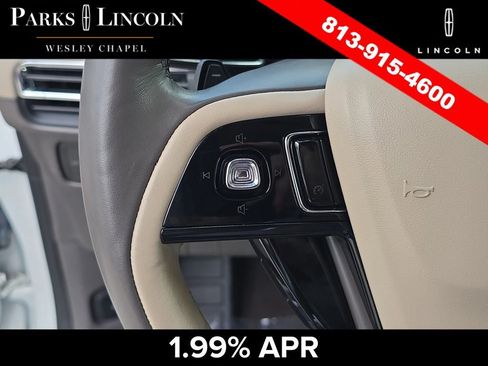 Used 2022 Lincoln Corsair FWD w/ Premium Package image 31