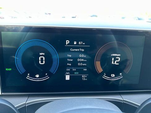 New 2026 Hyundai Santa Fe SE AWD/4WD image 14