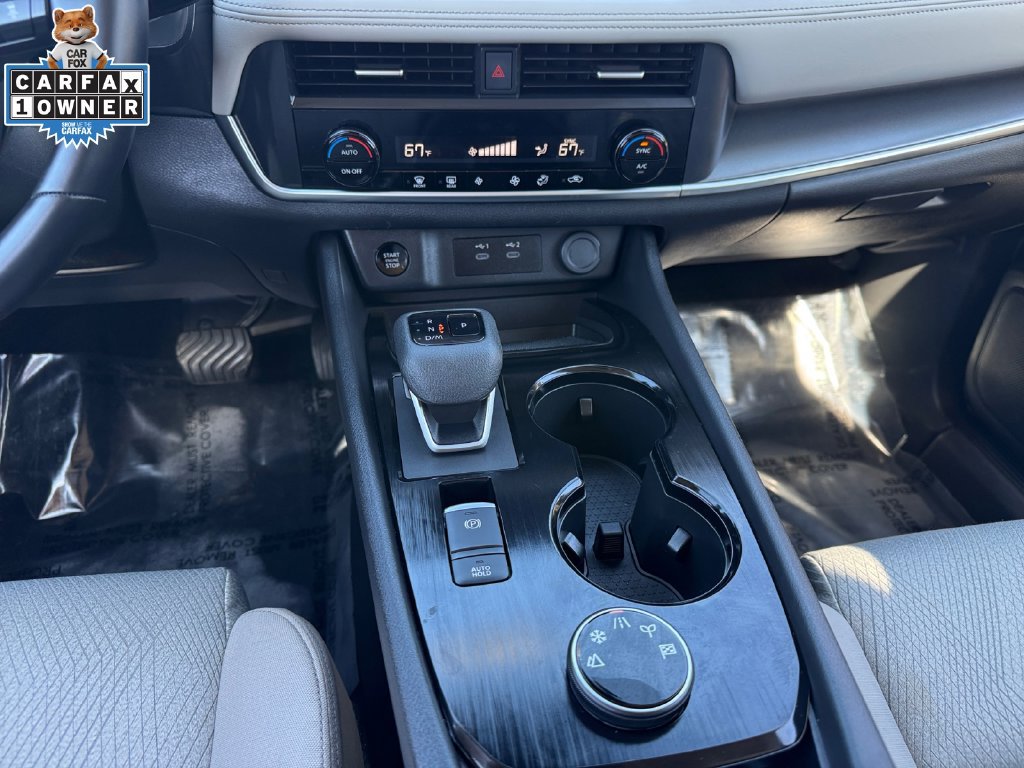 Certified 2025 Nissan Rogue SV AWD/4WD image 13