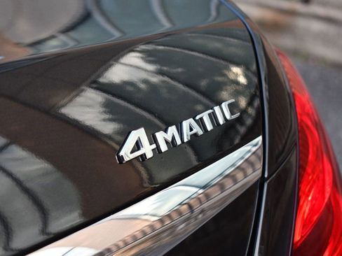 Used 2018 Mercedes-Benz S 560 4MATIC Sedan image 17