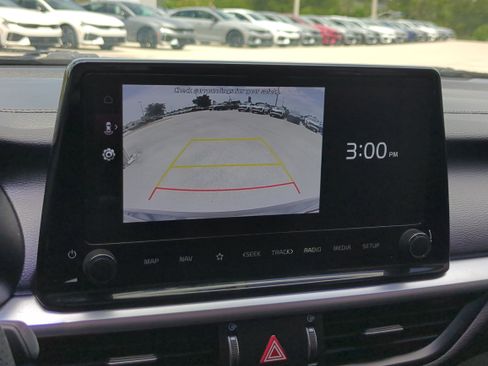 Certified 2022 Kia Forte GT-Line FWD image 21