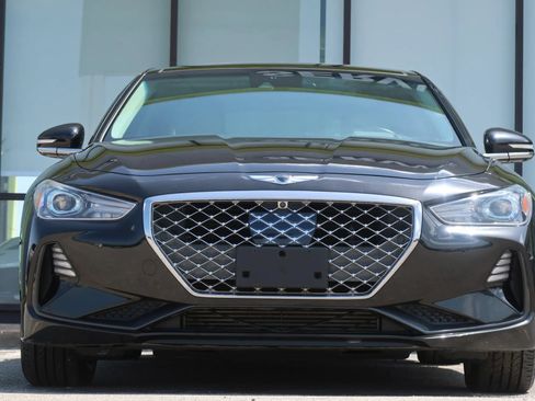 Used 2019 Genesis G70 2.0T Advanced w/ Prestige Package AWD/4WD image 2