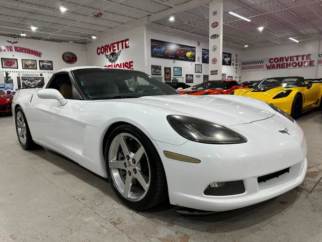 Used 2005 Chevrolet Corvette Coupe w/ Preferred Equipment Group RWD image 23