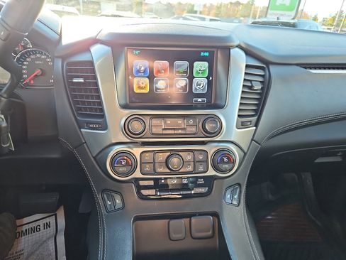 Used 2018 Chevrolet Tahoe LT w/ RST Edition image 8