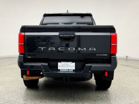 Used 2025 Toyota Tacoma TRD Off-Road AWD/4WD image 6