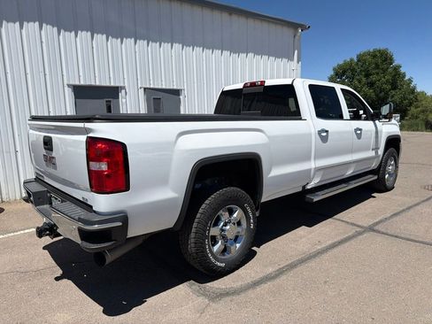 Used 2018 GMC Sierra 3500 SLT w/ Duramax Plus Package AWD/4WD image 3
