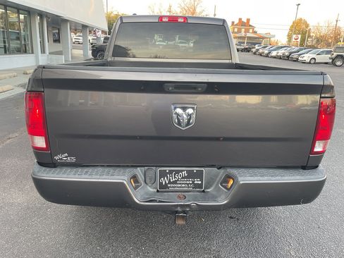 Used 2015 RAM 1500 Express image 7