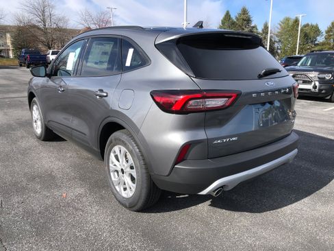 New 2026 Ford Escape Active w/ Cold Weather Package image 3