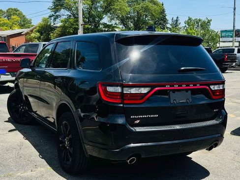 Used 2025 Dodge Durango GT AWD/4WD image 9