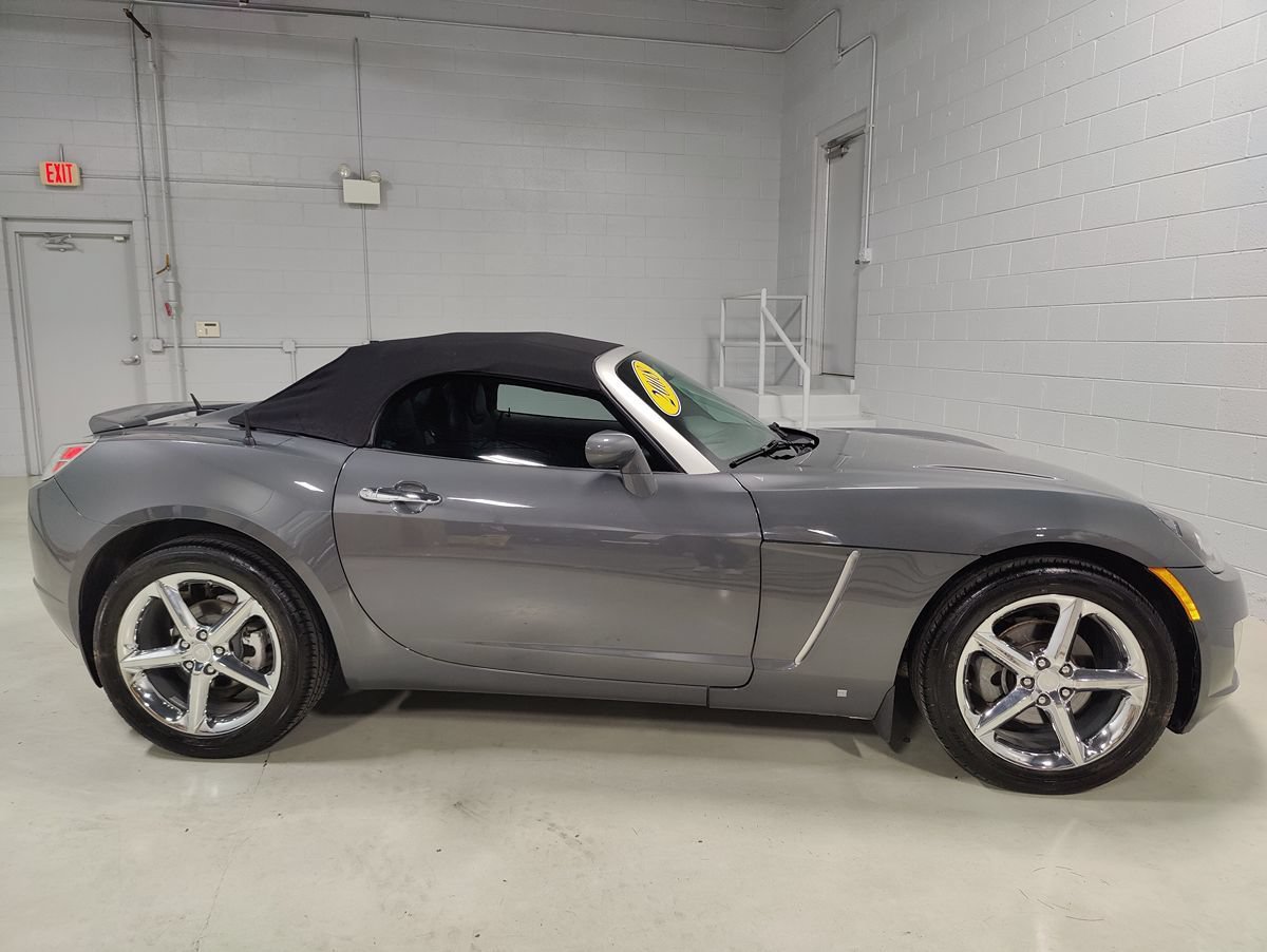 Used 2008 Saturn Sky Red Line RWD image 8