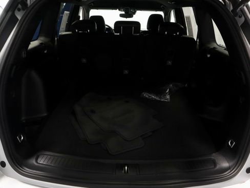 Used 2024 Jeep Grand Cherokee Altitude image 15