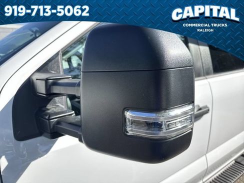 New 2026 Ford F550 4x4 Crew Cab image 14