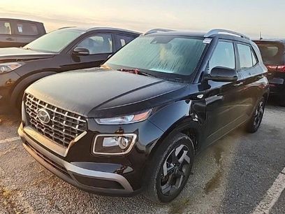 Used 2021 Hyundai Venue SEL w/ Cargo Package
