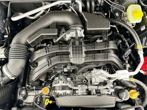 New 2025 Subaru Crosstrek 2.5i Limited w/ Popular Package #3A image 27