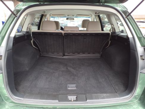 Used 2014 Subaru Outback 2.5i Premium image 10
