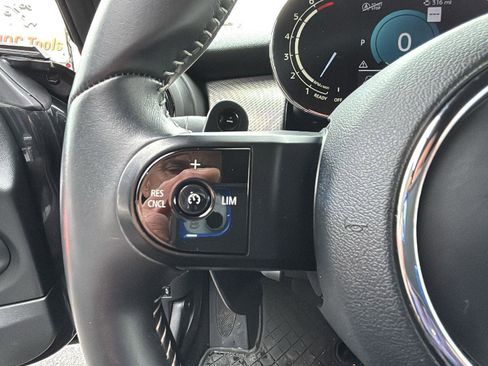 Used 2023 MINI Cooper S image 15