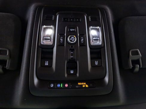 Used 2021 GMC Yukon Denali w/ LPO, Illumination Package AWD/4WD image 28