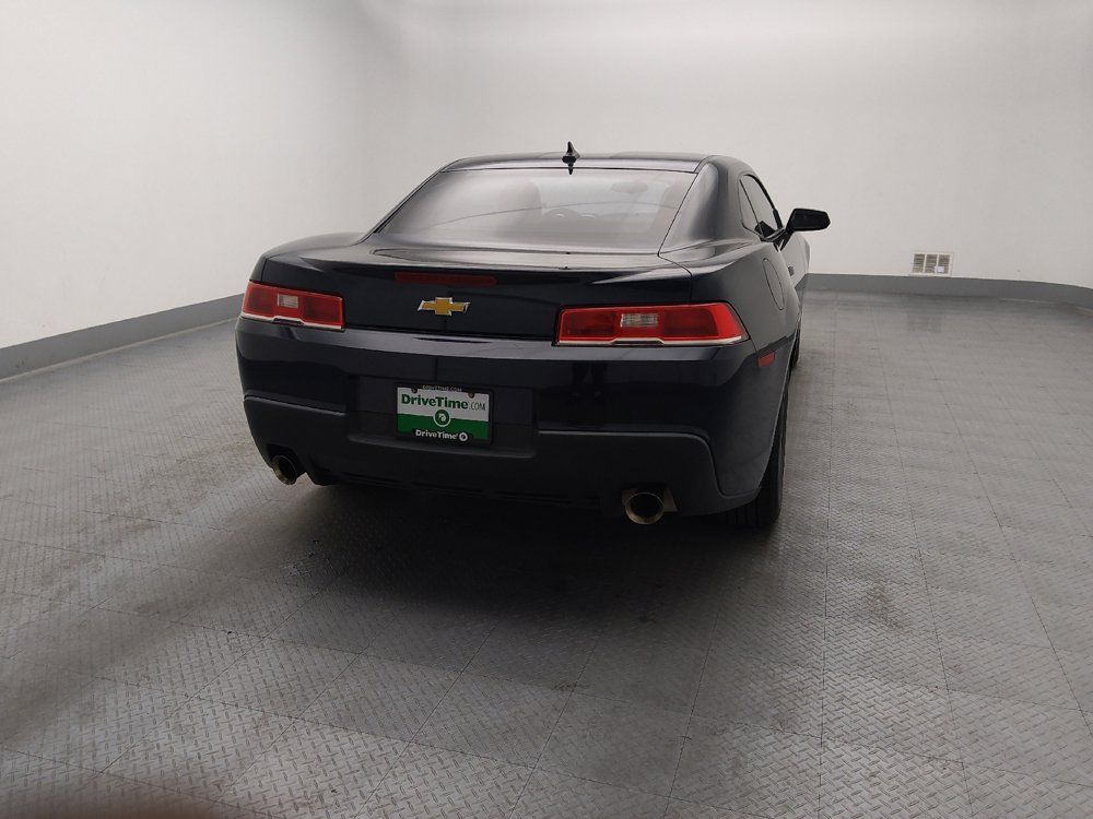 Used 2015 Chevrolet Camaro LS RWD image 7
