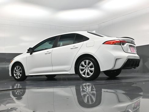Used 2024 Toyota Corolla LE FWD image 19