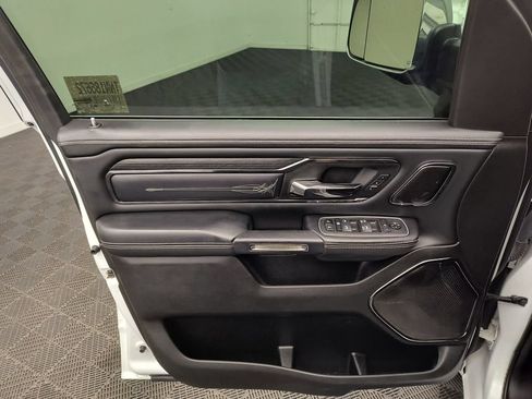 Used 2022 RAM 1500 Limited AWD/4WD image 11