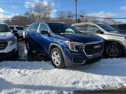 Used 2022 GMC Terrain SLE w/ Driver Convenience Package