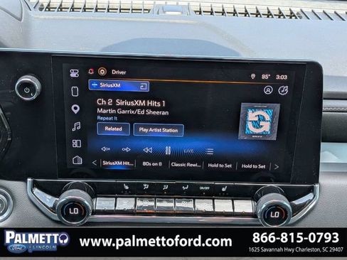 Used 2024 Chevrolet Colorado LT w/ LT Convenience Package III RWD image 17